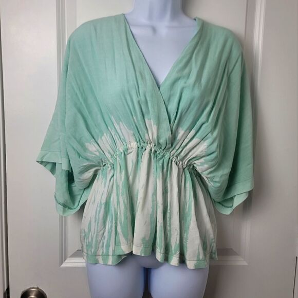 NWT- MUSTARD SEED Top  - Picture 1 of 9